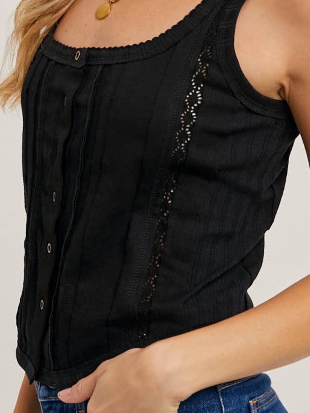 Bluivy Black Button-Front Ribbed Tank Size Medium - Picture 10 of 10